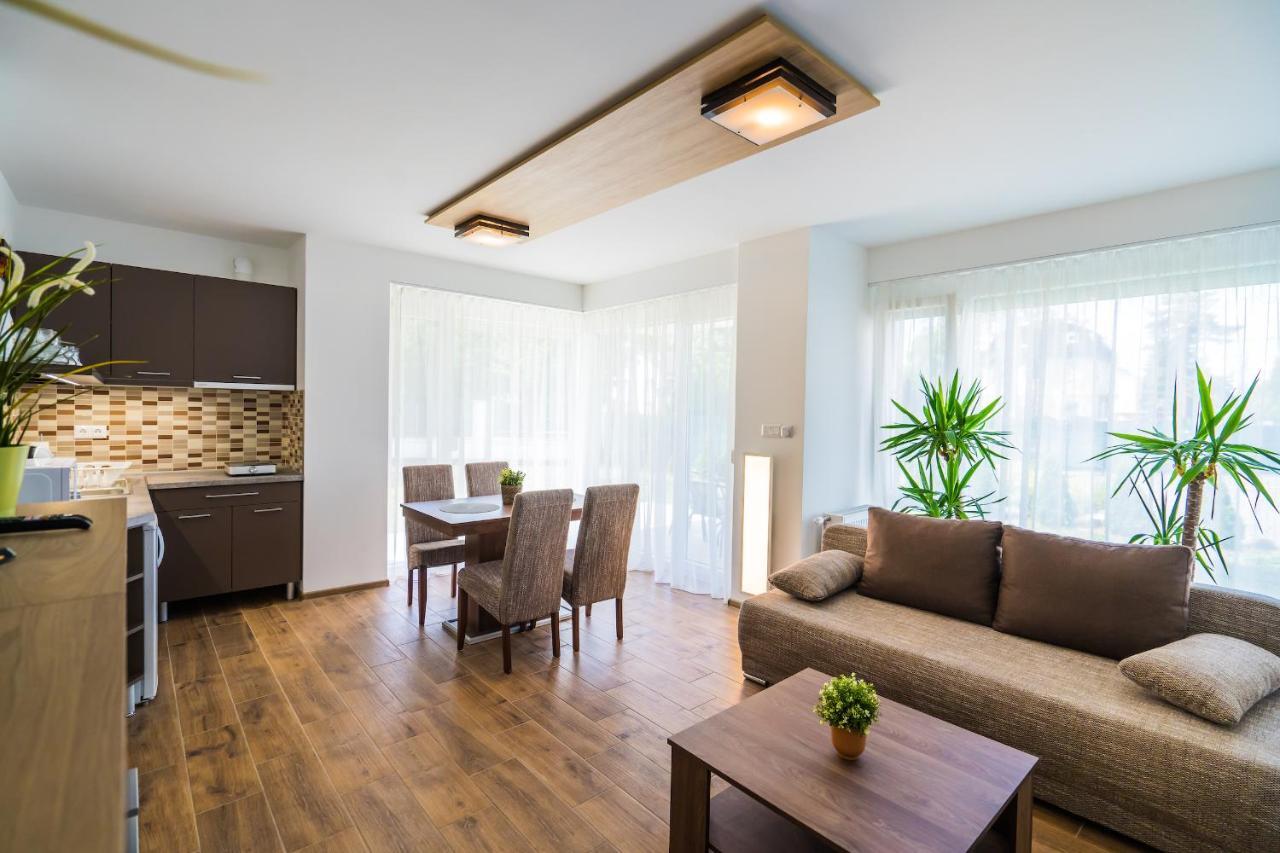 Gemini Apartments Siofok I., Iii. Екстериор снимка