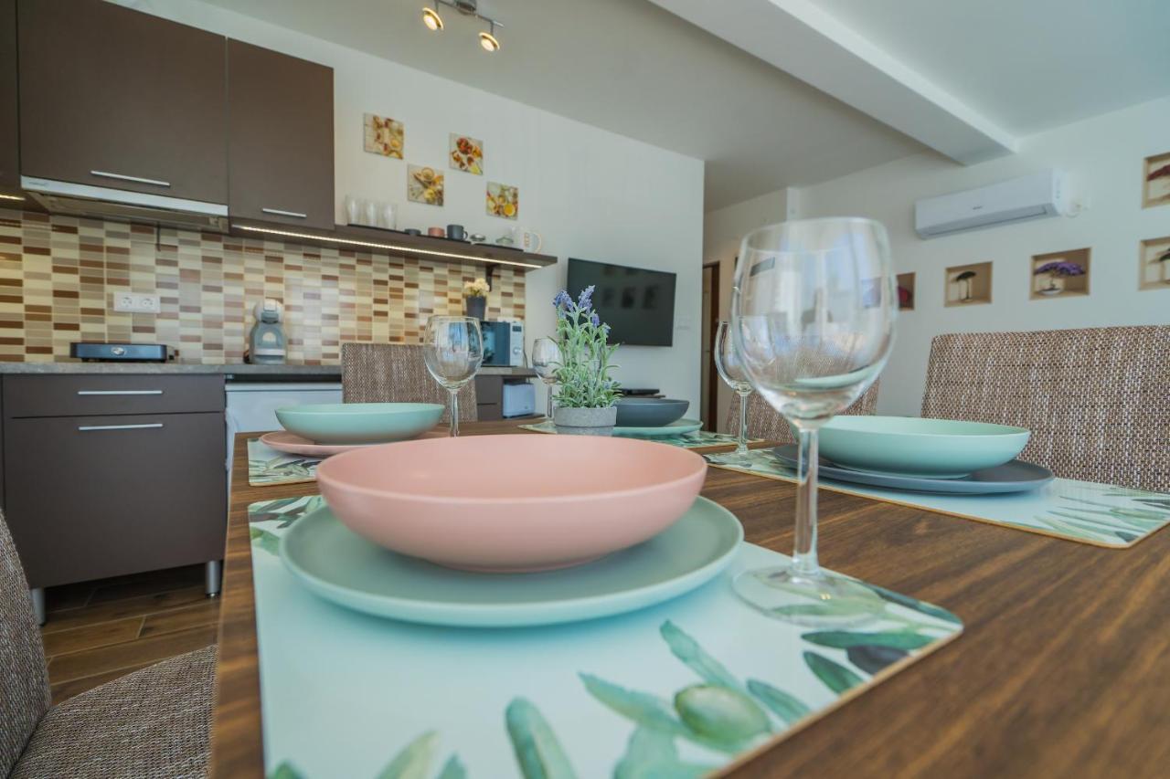 Gemini Apartments Siofok I., Iii. Екстериор снимка