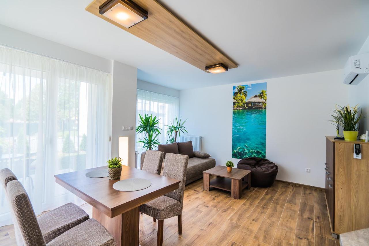 Gemini Apartments Siofok I., Iii. Екстериор снимка