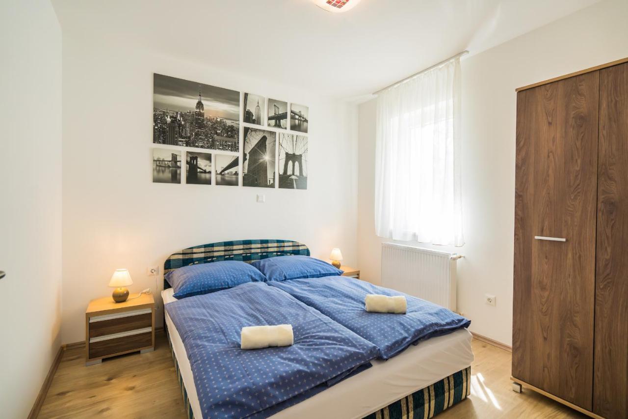 Gemini Apartments Siofok I., Iii. Екстериор снимка