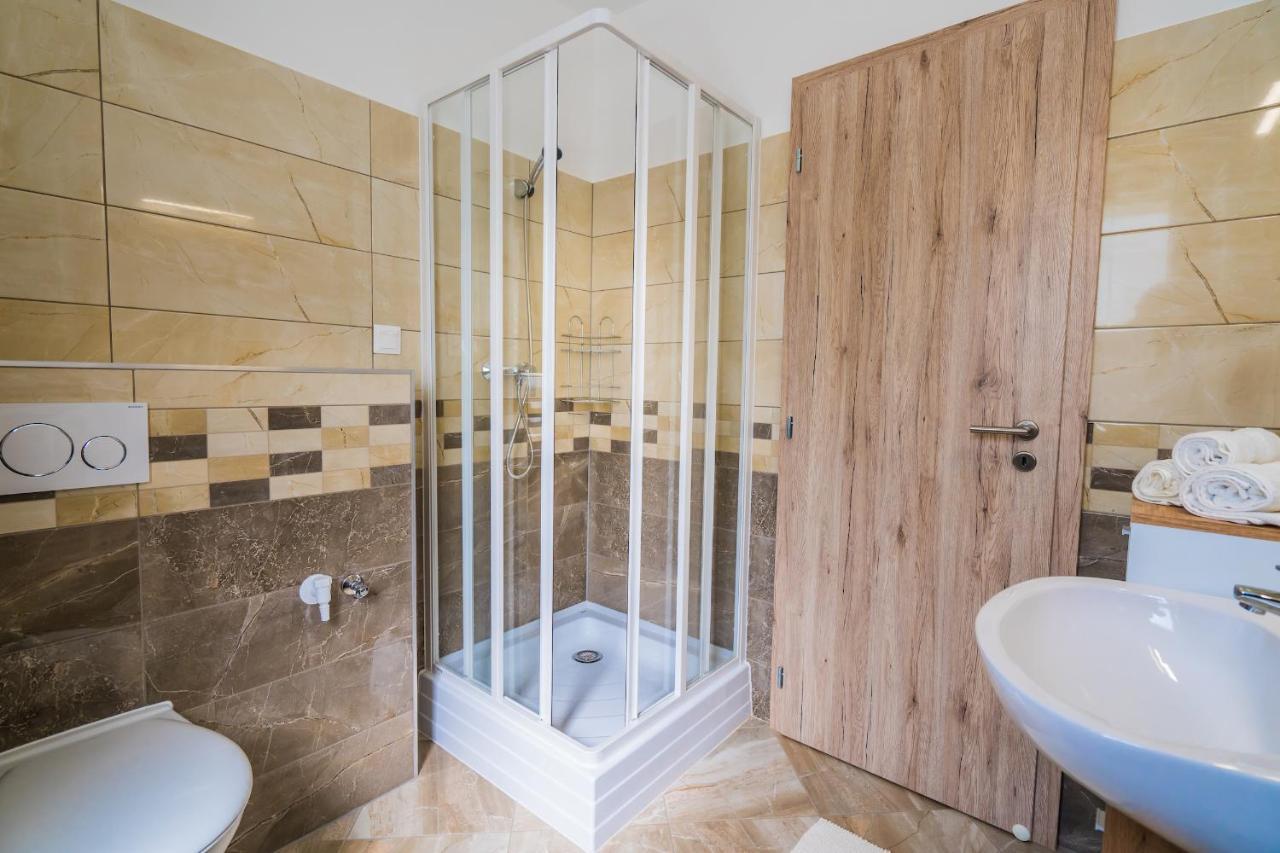 Gemini Apartments Siofok I., Iii. Екстериор снимка