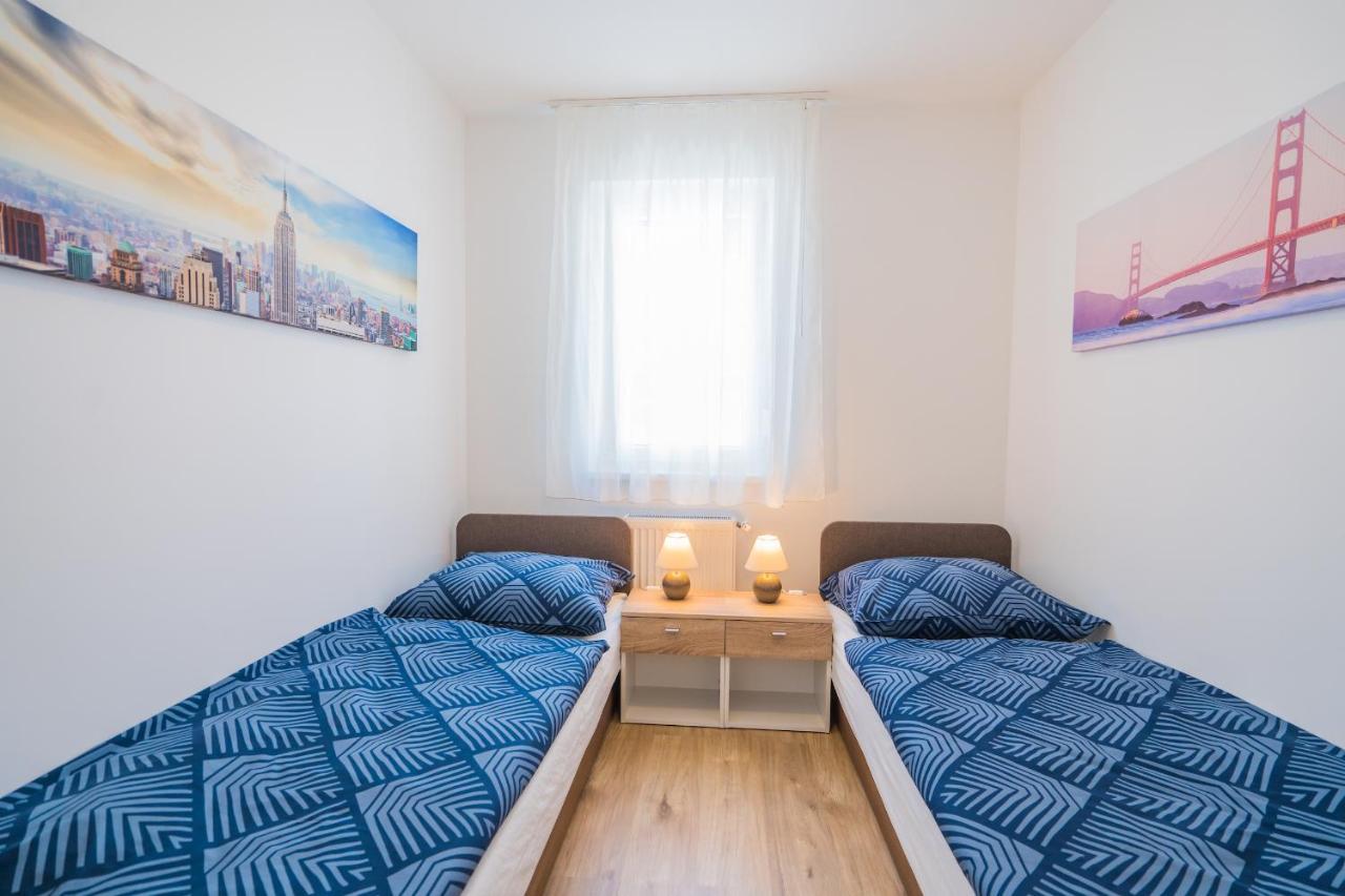 Gemini Apartments Siofok I., Iii. Екстериор снимка
