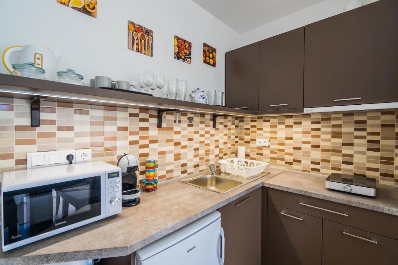 Gemini Apartments Siofok I., Iii. Екстериор снимка