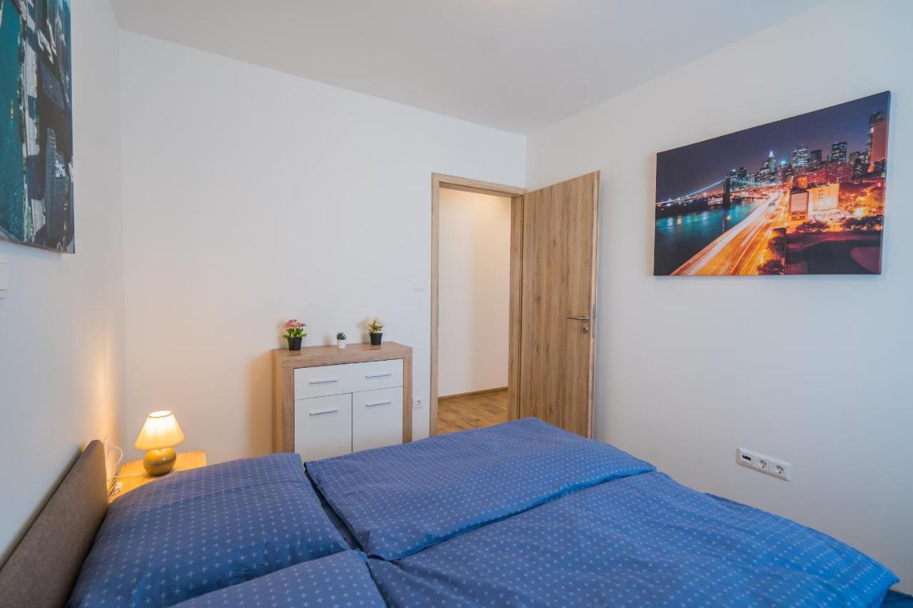 Gemini Apartments Siofok I., Iii. Екстериор снимка